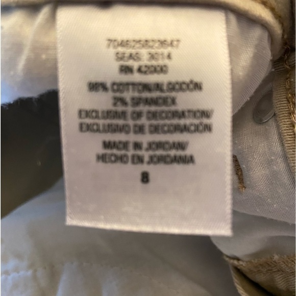 Jaclyn Smith khaki 5 pocket skinny jeans. She knows how to make you look great. - Picture 5 of 5